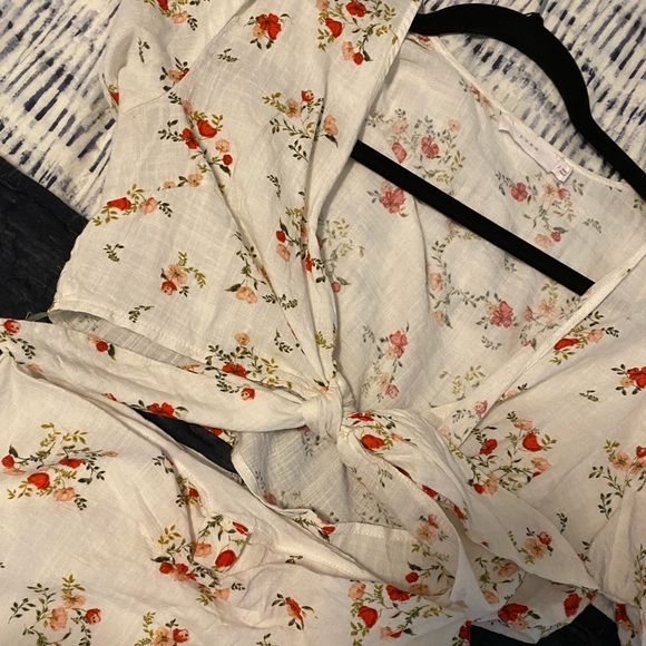 Two Piece Crop Top/Skirt Combo - Picture 2 of 3